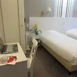 Saint-julien Hotel
