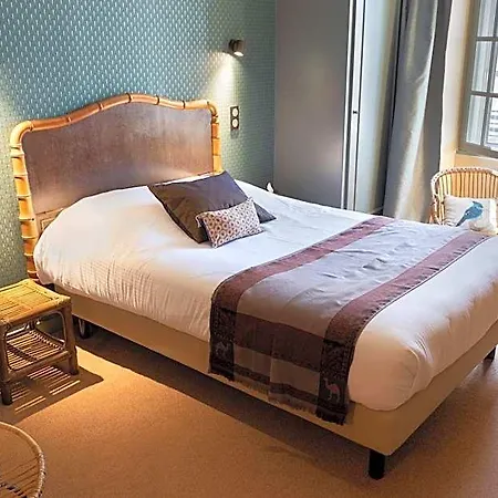 Saint-julien 3* Анже