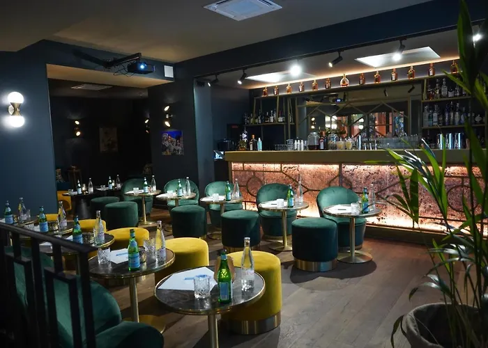 Saint-julien 3* Angers